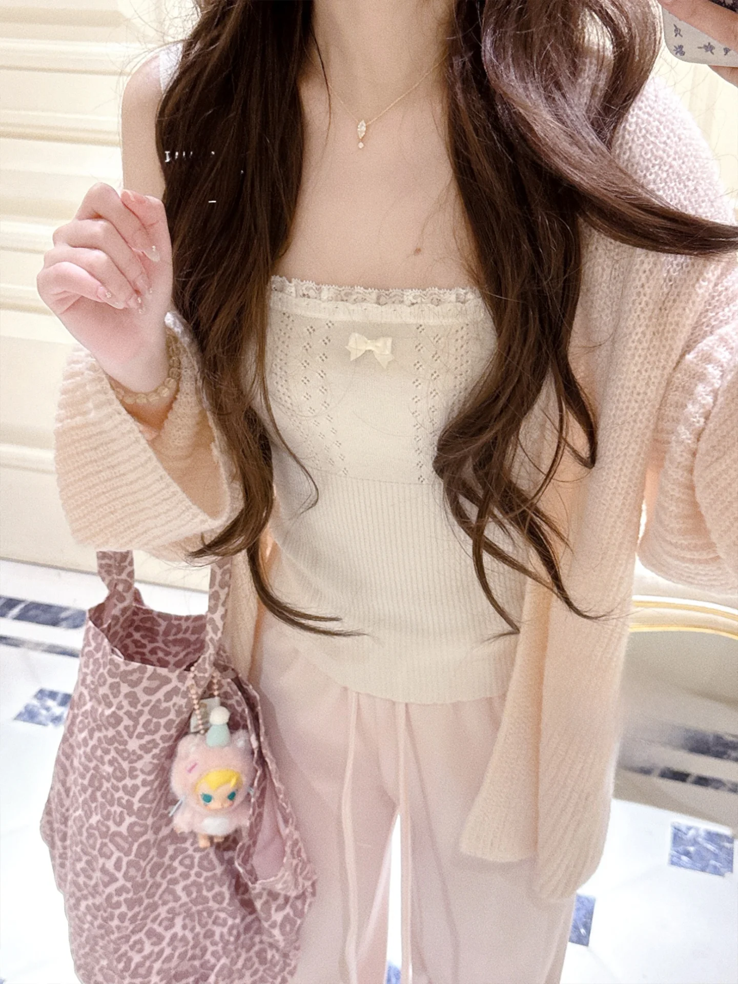 

Белый вязаный шерстяной топ с вырезами и узлами для подружек невесты, женский облегающий вязаный шерстяной топ-майка Sweet Sle