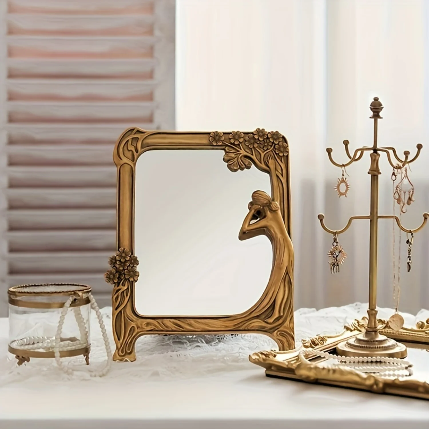 Vintage Resin Maid Makeup Mirror - Handcrafted Décor with Creative Design for Dressing Table or Wall - Hanging Mirror for Charm