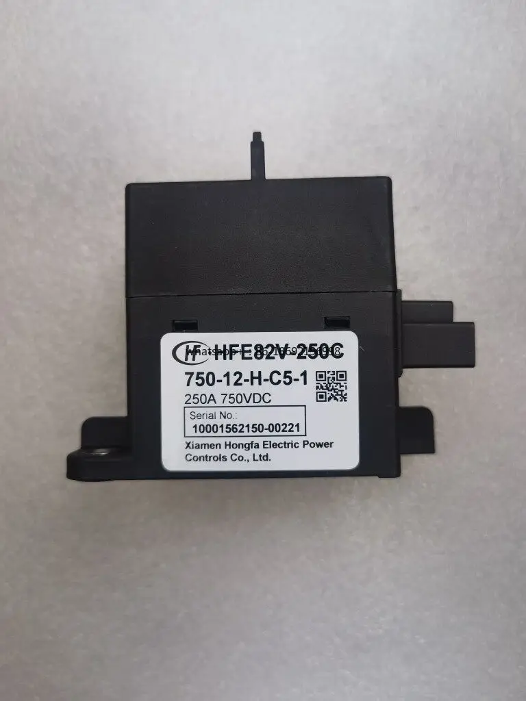 

Контактор для электромобилей HFE82V-250C 750-12-H-C5-1, реле 750В 250А