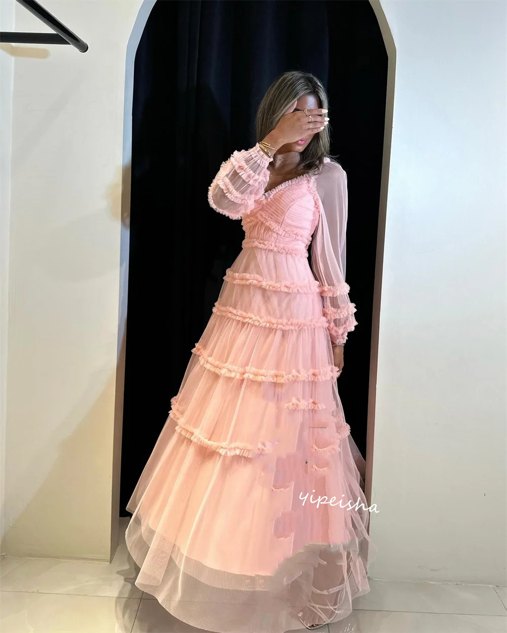 Abito da sera in Tulle drappeggiato per san valentino con scollo a v occasione su misura Midi es Arabia saudita