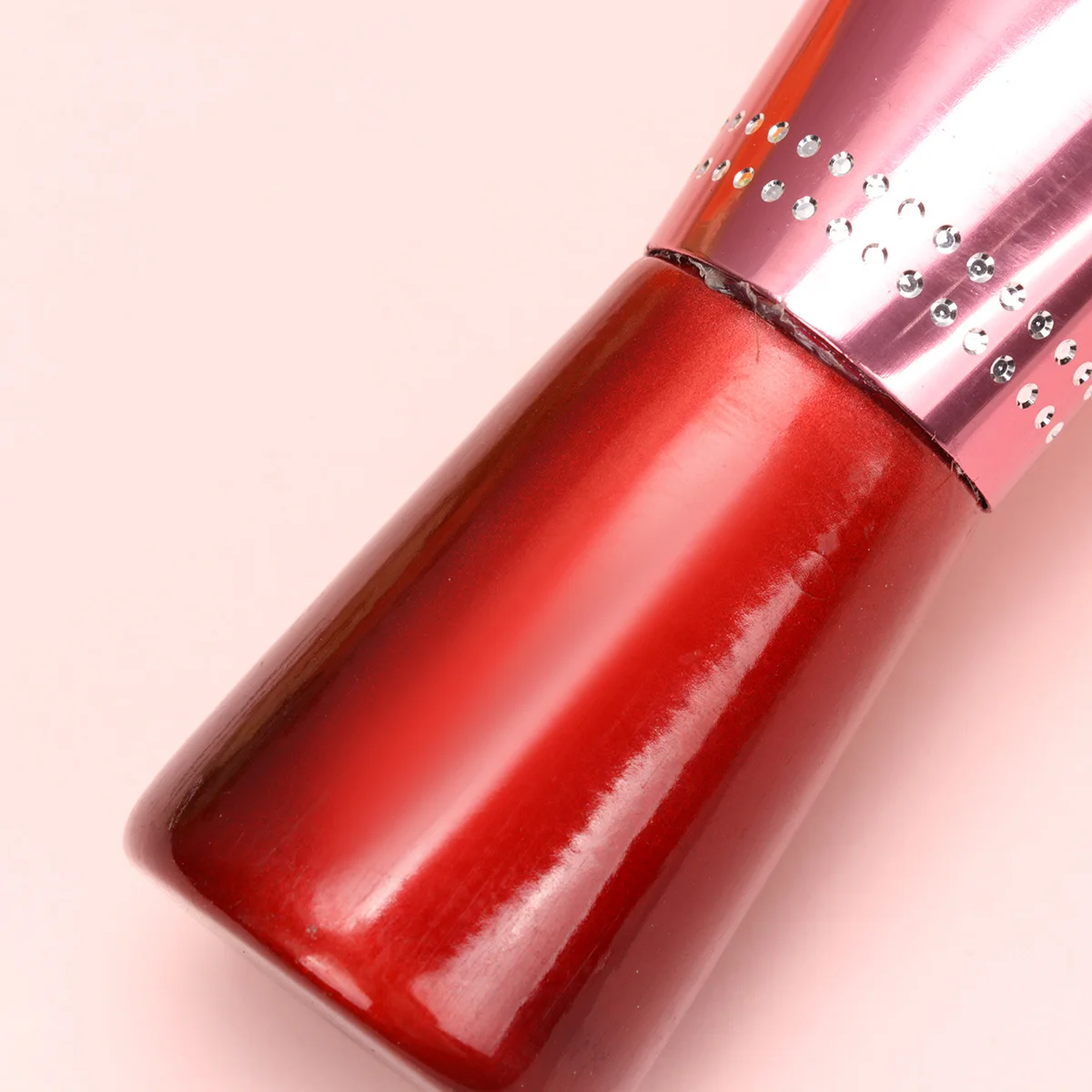 Forma de leque cerdas de náilon pó escova acrílico strass liga lidar com luz marrom ferramenta maquiagem para rosto fundação mistura blush