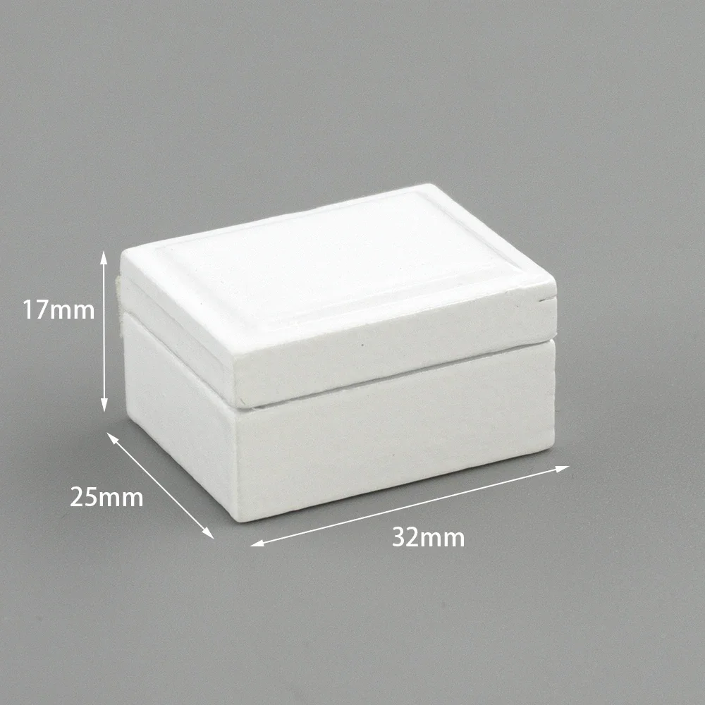 1/12 Dollhouse Miniature อุปกรณ์เสริม Mini กล่องเครื่องประดับไม้ของเล่นสําหรับตุ๊กตาตกแต่ง ob11