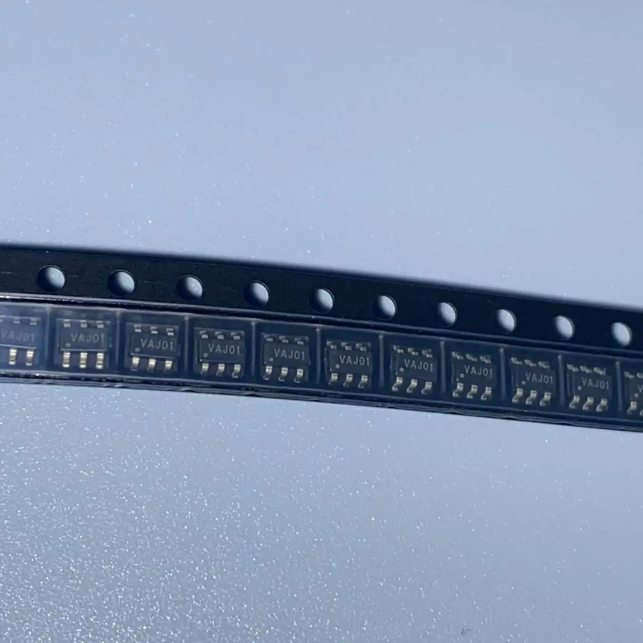 10 - 50 PCS IC Chipset HX4004-MF HX4004 HX4004A-MF HX4004A HX-JE