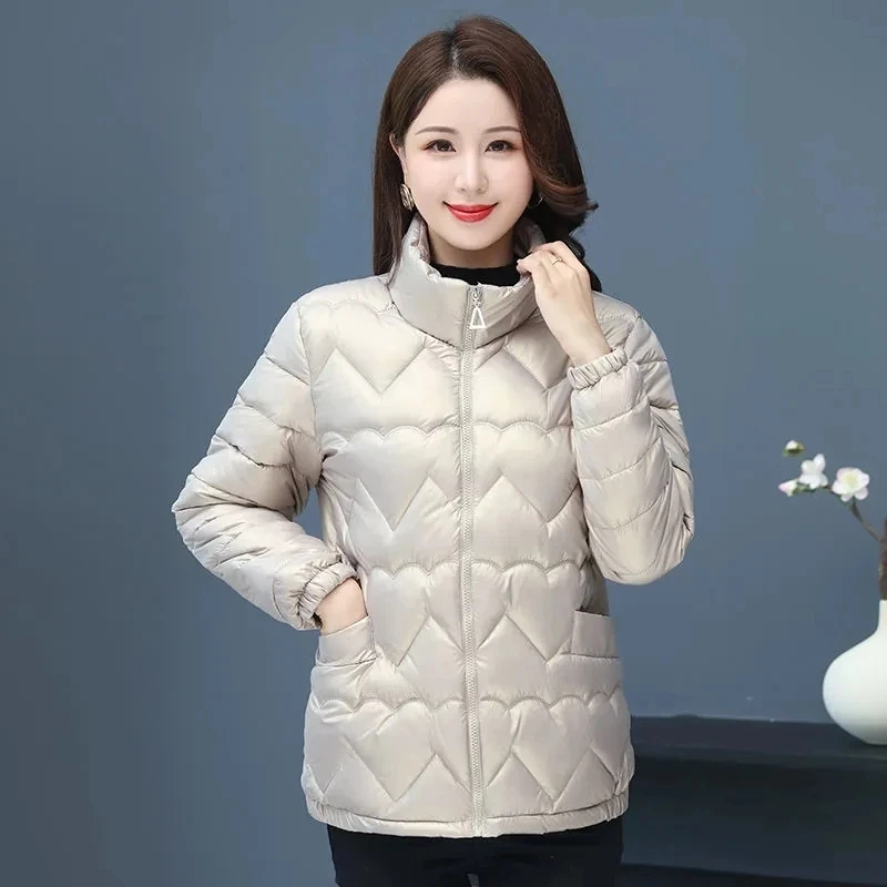 Parka rembourrée en coton pour femme d'âge moyen, manteau en duvet, col montant, bouffant brillant, vêtement d'extérieur court, nouvelle collection automne hiver 2022