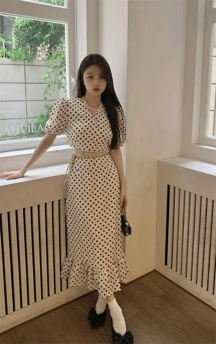 

Elegant Polka Dot Two Piece Outfit for Women Summer French Style Puff Sleeve Top Mermaid Skirt
