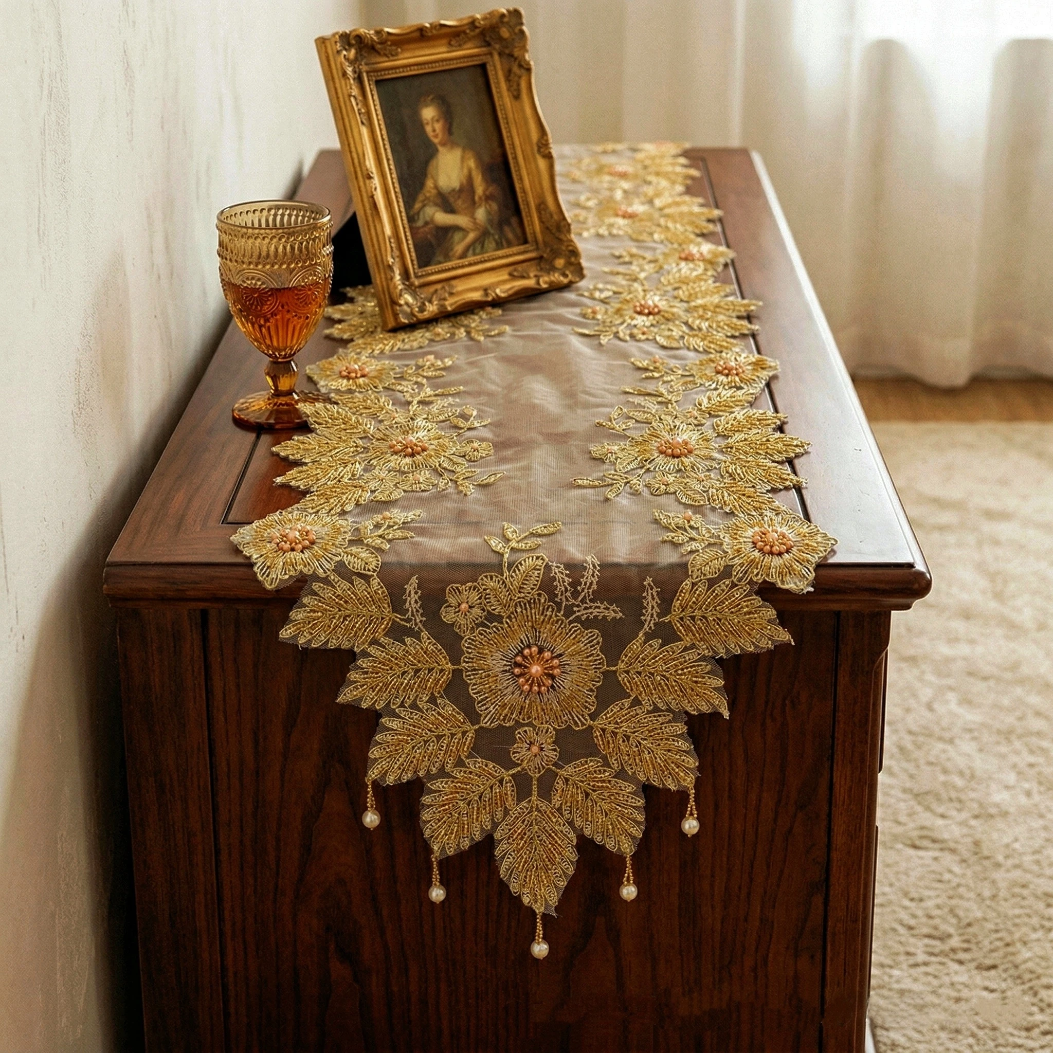 Cubierta de Mesa Dorada de Luj - Christmas Table Runner reseña y precio