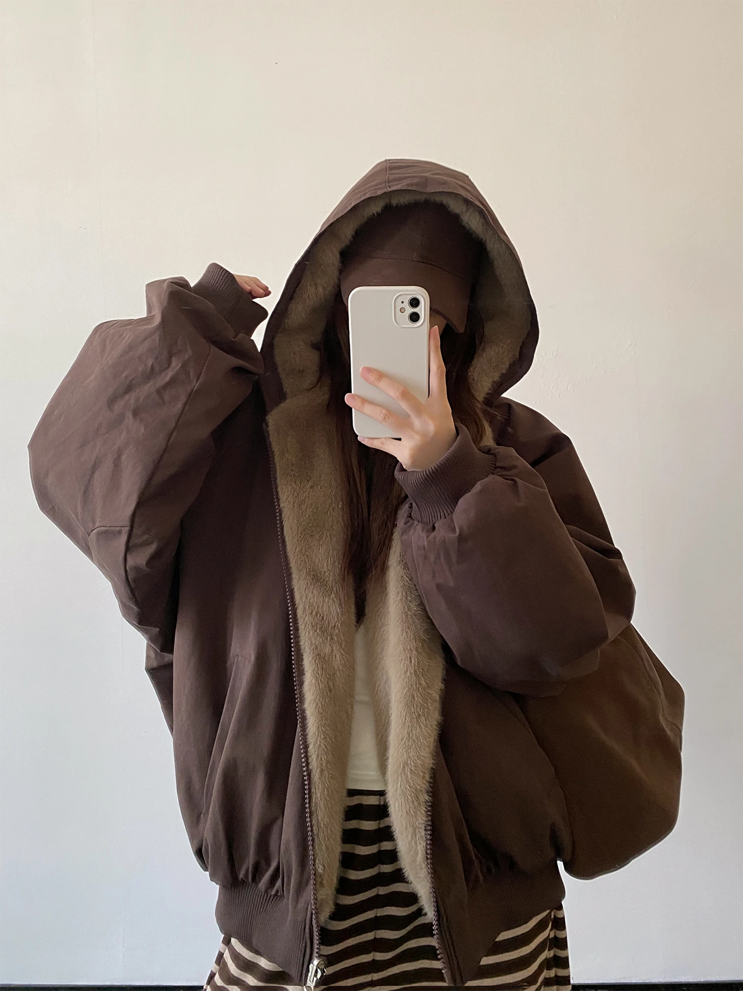 

Женская утепленная куртка SunYeo с капюшоном, на меху Napa, из плотного хлопка, осенне-зимняя верхняя одежда свободного кроя с длинными рукавами на молнии