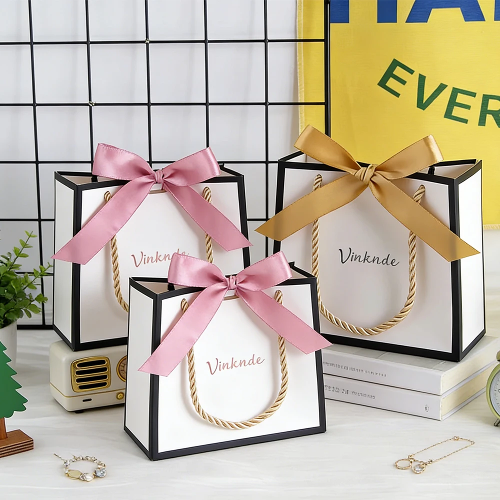 

Custom Logo Jewelry Perfume Candle Paper Tote Bag 14x6x12cm Luxury Boutique Retail Thank You Gift Packaging Bag With Bow Ribbon