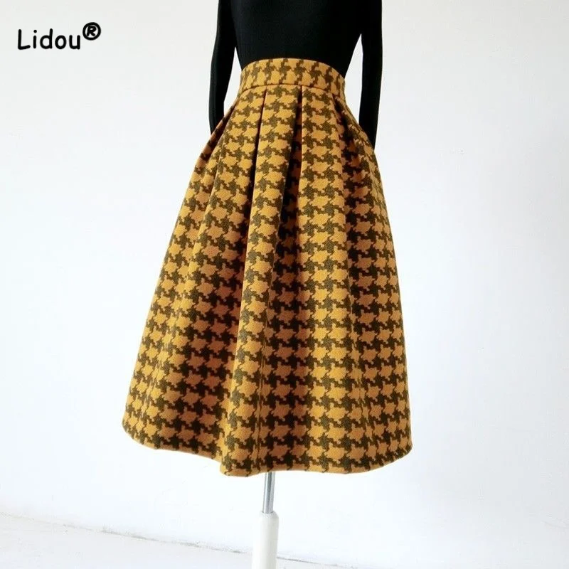 

Women's Vintage Elegant Houndstooth Pleated Skirt Autumn Winter Fashion Temperament High Waist A-Line Skirts Female Clothing