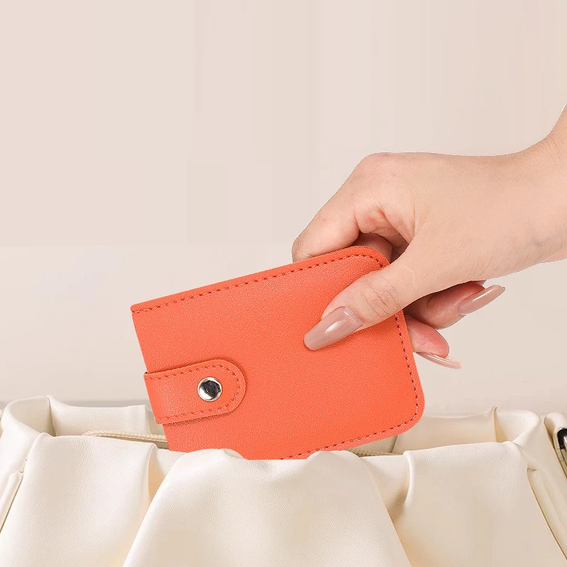 Neue PU Leder Einfarbig Pull-Out Karte Halter Schutzhülle Tragbare Multi-Karte Slot Kreditkarte Abzeichen Halter veranstalter Taschen