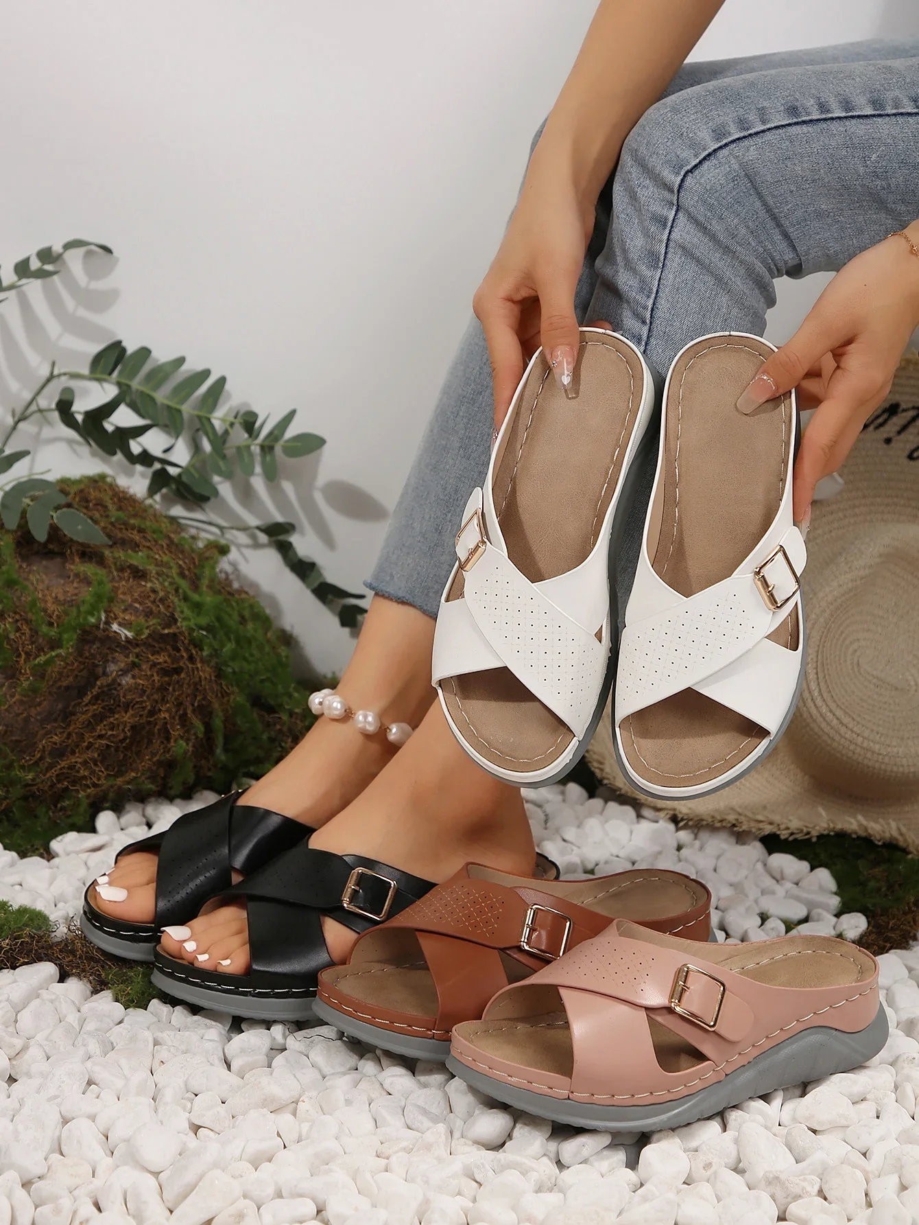 

Brown PU Leather Wedge Slippers for Women Summer Fashion Cross Design Casual Sandals Woman Comfortable Non Slip Beach Flip Flops