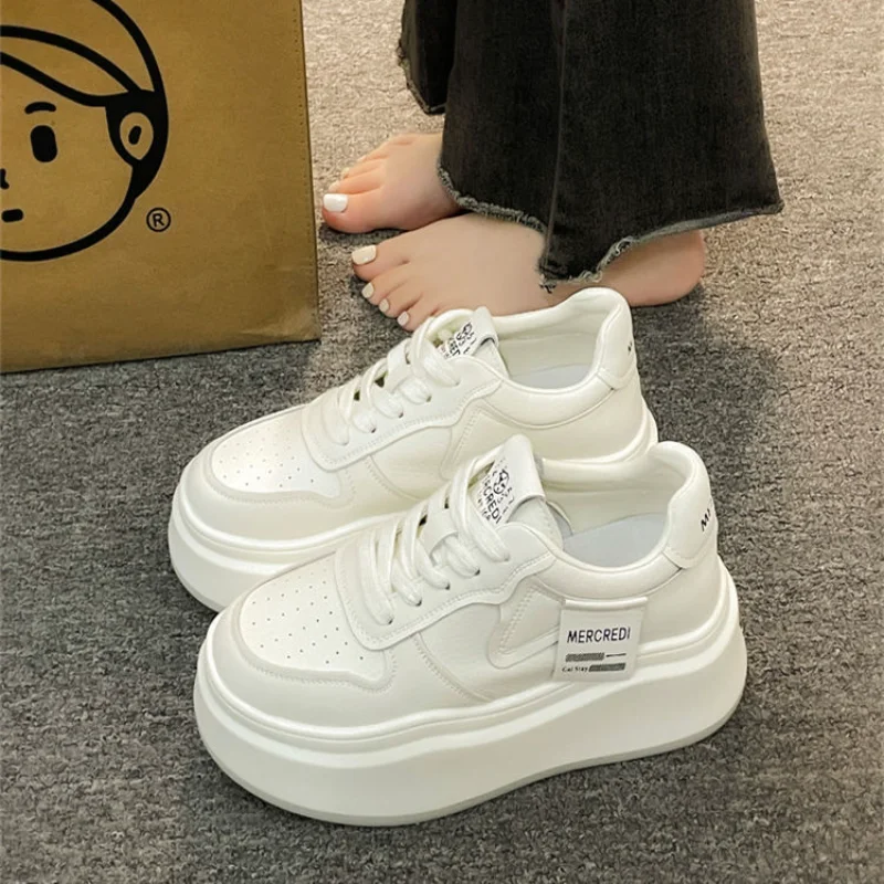 รองเท้าผ้าใบแฟชั่นผู้หญิง พื้น - Women'S Shoes Red Bottoms บทวิจารณ์และราคา