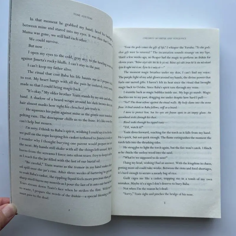 Libro del romanzo originale inglese dei bambini di Virtù e della Vengeance