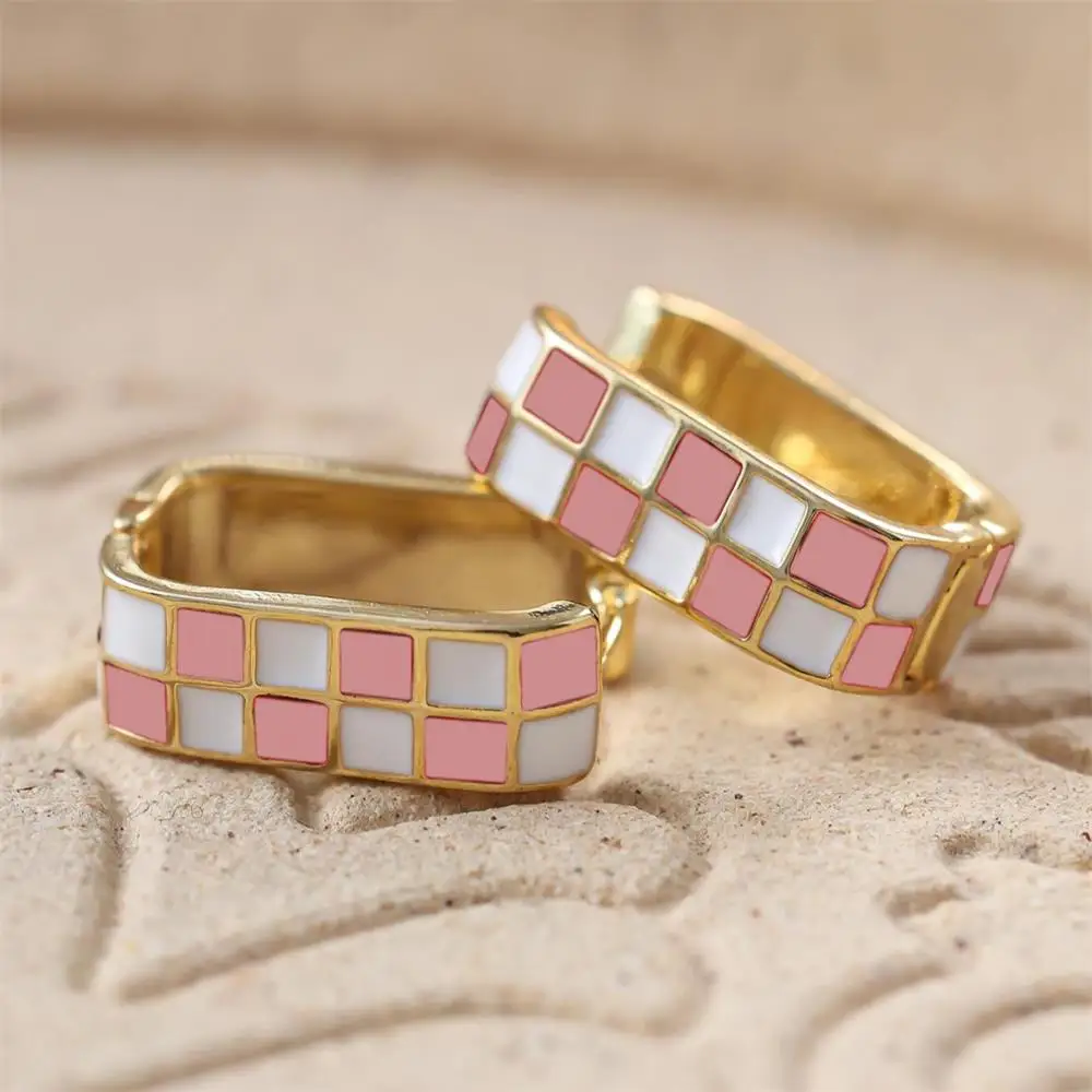 Trendy White and Pink Checkered Pattern Square Hoop Earrings Vintage Gold Silver Color Wedding Jewelry For Women Engagement Gift