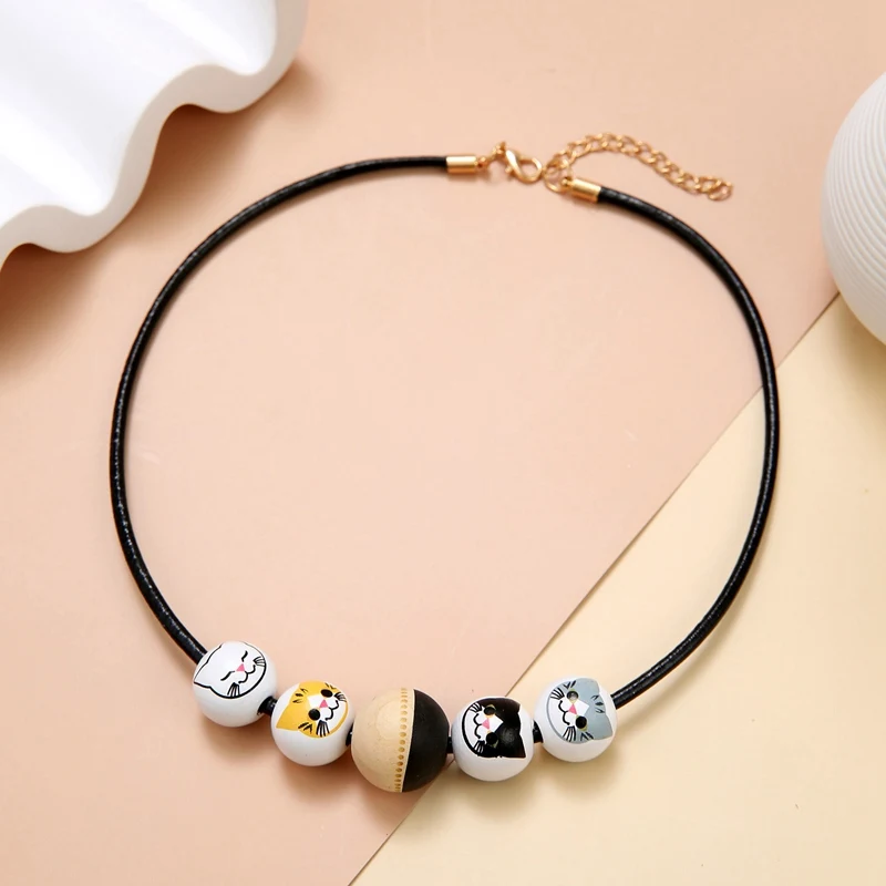 Cute Printing Cat Wood Beads Pendants Choker Necklaces for Women Vintage Handmade Beaded NecklaceJewelry