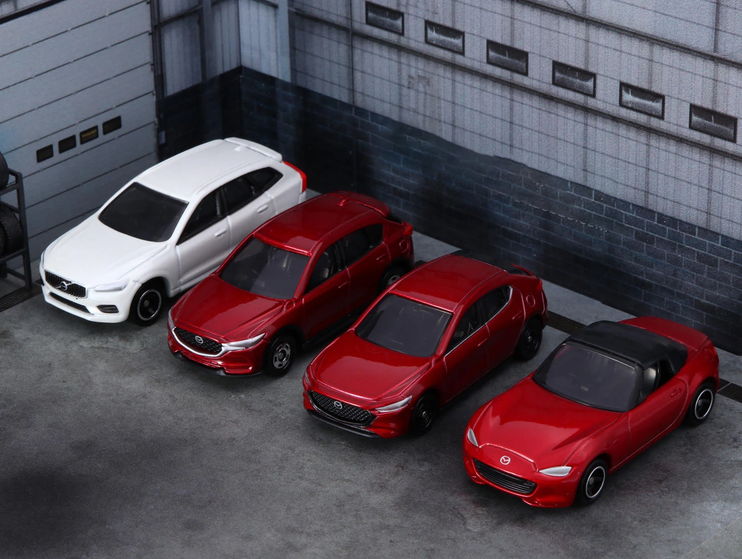 TOMY 합금 자동차 다이캐스트 및 장난감 차량, 어린이용 미니어처 체중계 모델 자동차, Mazda MX5, Volvo XC60, C40