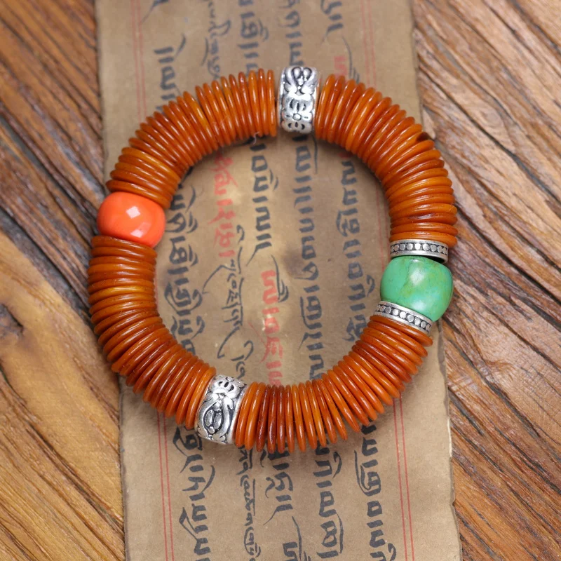 perla-di-yak-braccialetto-vintage-in-osso-oggetto-culturale-in-stile-tibetano