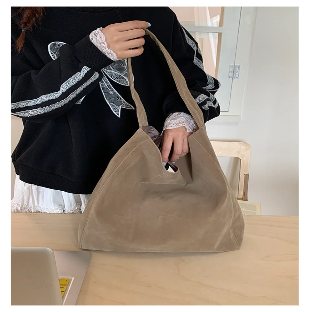 

2026 Vintage Leopard Women's Suede Tote Shoulder Bags Fashion Large Capacity Female Travel Handbags Portable Purse Shopping Bags