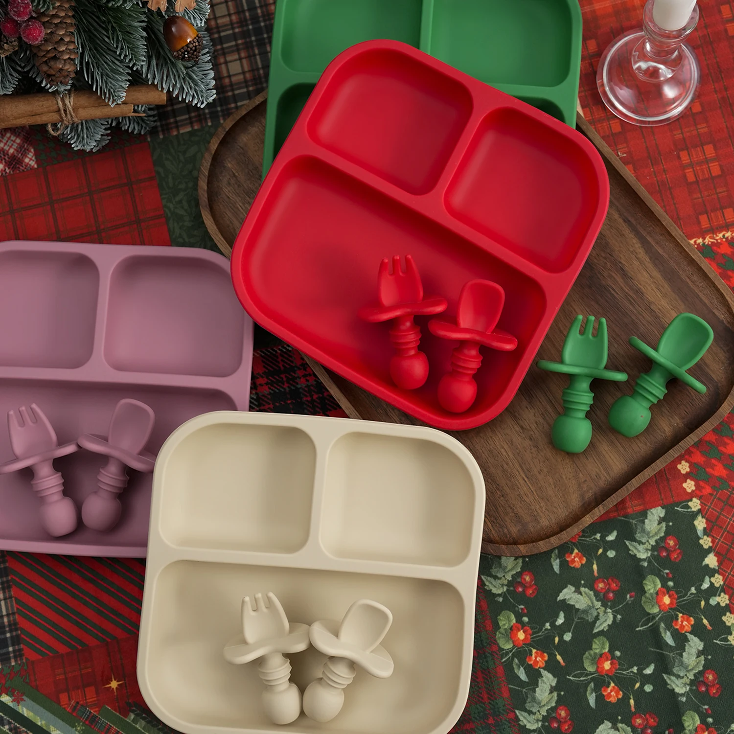 

3PCS BPA-Free Silicone Baby Feeding Set Square Suction Plates Training Fork Spoon Weaning Tableware For Kids Christmas Gift