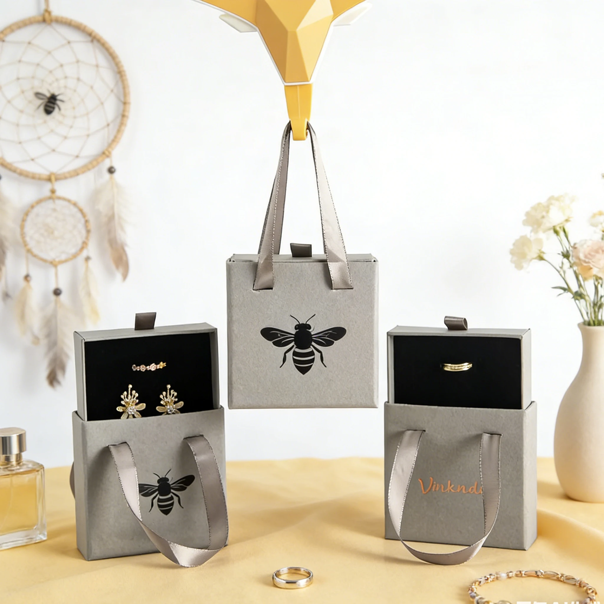 

Набор из 24 штук: дорожный футляр для украшений с ручкой, органайзер для ювелирных изделий с выдвижными ящиками, подарочная коробка для серег, колец, ожерелий, браслетов, с возможностью нанесения логотипа