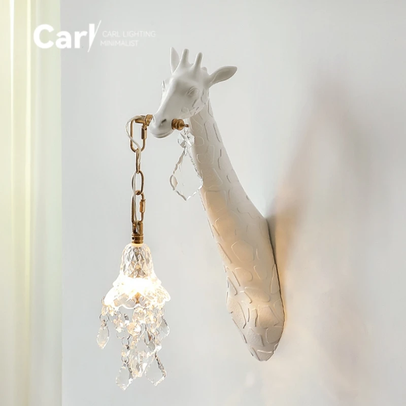 Modern French Creative Giraffe Wall Light Nordic Bedhead Living Room Light Advanced Design Personalized Modern Corridor Light