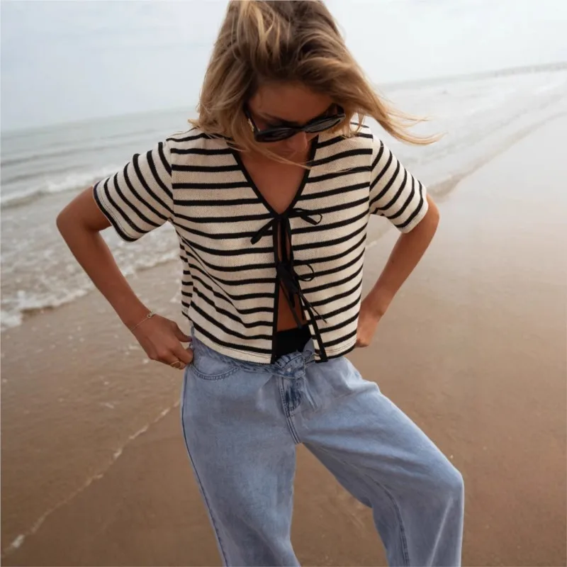 

Summer Retro Striped Lace Up New Cardigan Patchwork Fashionable Short Sleeved V-neck Women's Casual Knitted Sweater
