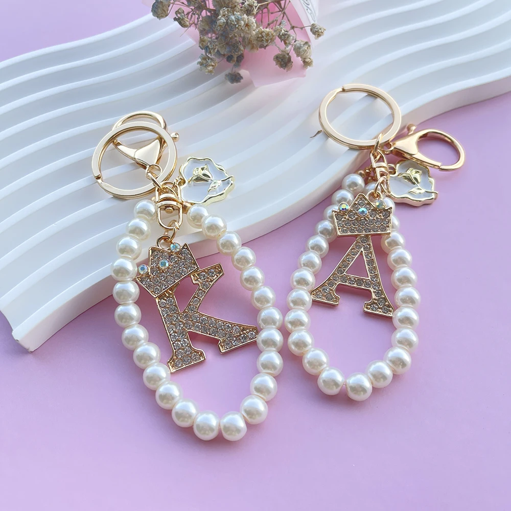 Luxury Crown A-Z 26 Letters Roses Metal Keyring Crystal Initial Faux Pearl Resin Beaded Keychain Bag Pendant Women Birthday Gift