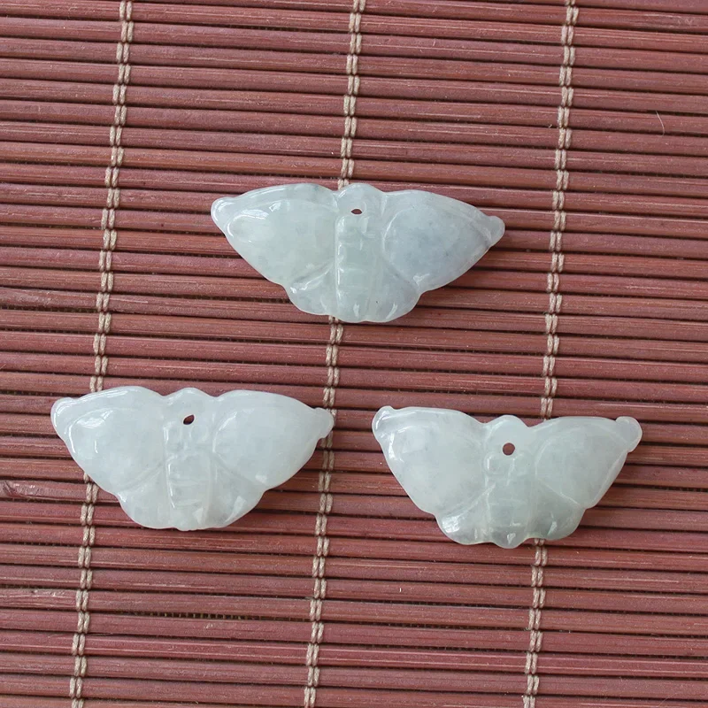 5PC Natural Jade Emerald Butterfly Beads Pendant Akcesoria DIY Bangle Charm Biżuteria Moda Ręcznie rzeźbiony amulet szczęścia — zdjęcie 5