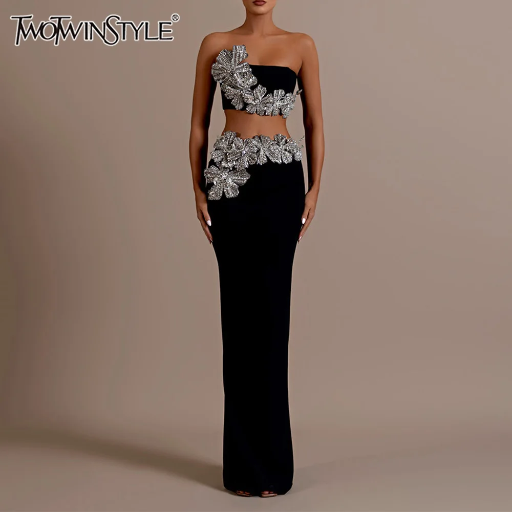 

TWOTWINSTYLE Patchwork Diamonds Two Piece Sets For Women Strapless Sleeveless Top High Waist Skirt Slim Set Female Fashion 2024