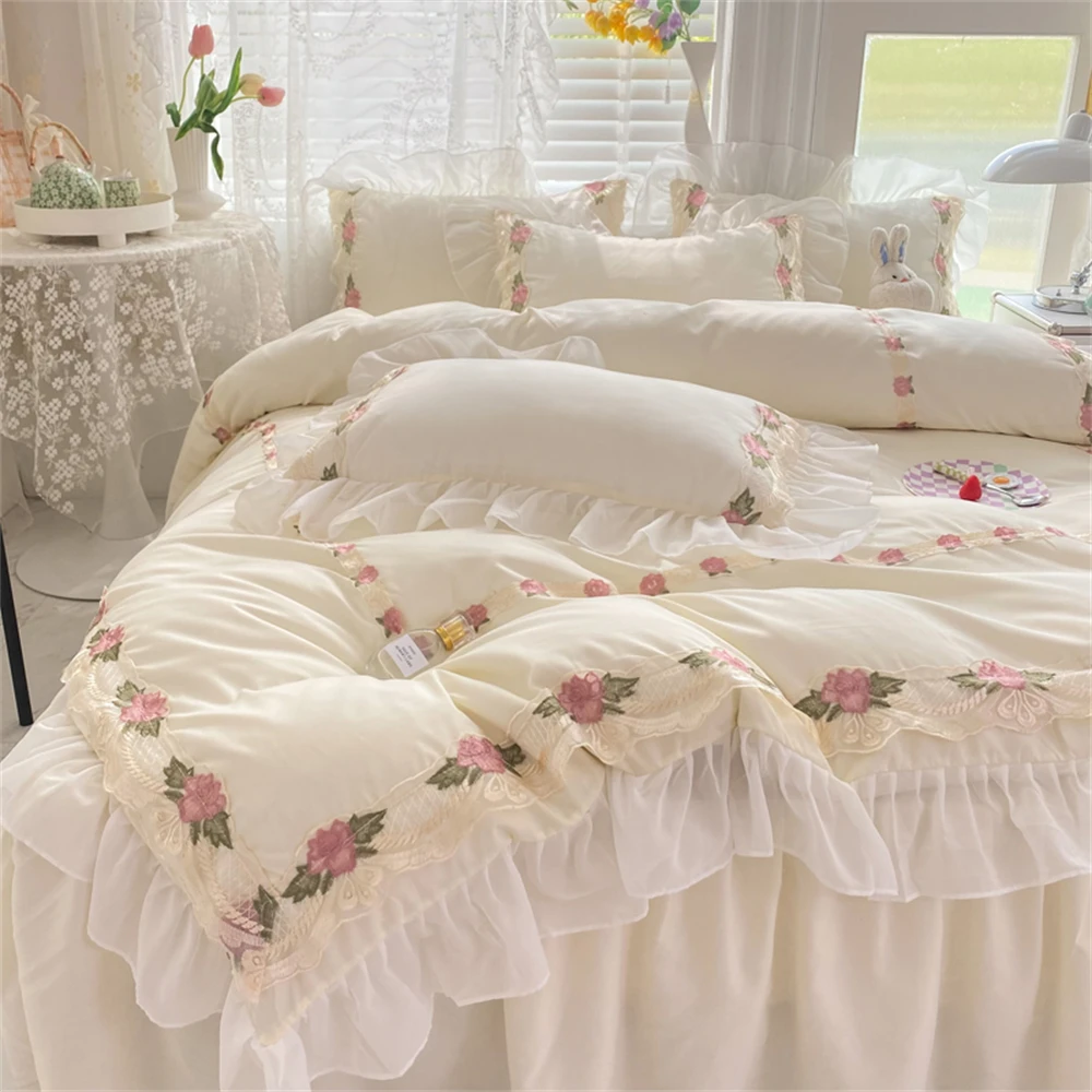 

Princess Style Bedding Set Embroidered Ruffle Lace Quilt Cover Bed Skirt Korean Duvet Cover Set For Girls Luxury Home Textiles