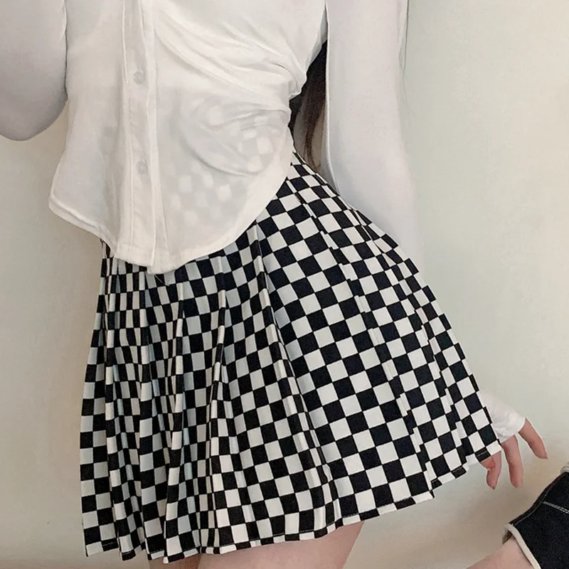 KUSAHIKI Black White Plaid Pleated Skirt Women Korea High Waist Causal A-line Autumn Fashion Faldas Mujer Moda 2023 6V299