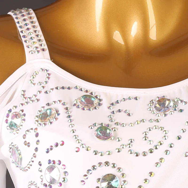 فستان الفالس الأزرق الملكي 2026 جديد عالي الجودة بأكمام طويلة حبال أداء المرأة زي فتاة الإستعراض ساحة الرقص الأبيض