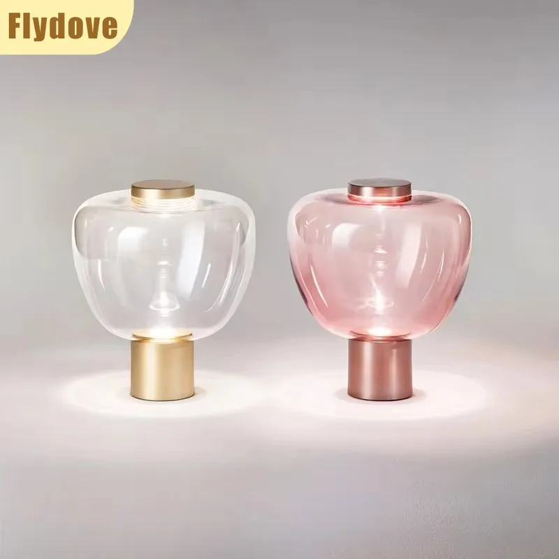 โมเดิร์นโมเดิร์นหรูหราโคมไฟตั้งโต๊ะสี Nordic Minimalist ห้องนั่งเล่นห้องนอนข้างเตียงห้องพัก Creative ตกแต่งโคมไฟตั้งโต๊ะ