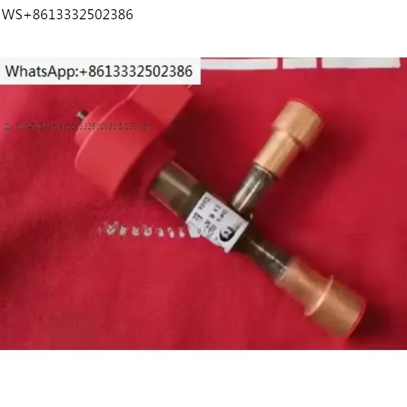 1PCS New Original Genuine E2V E2V35BSM00 E2V35BSM01 Same Function Different Packaging