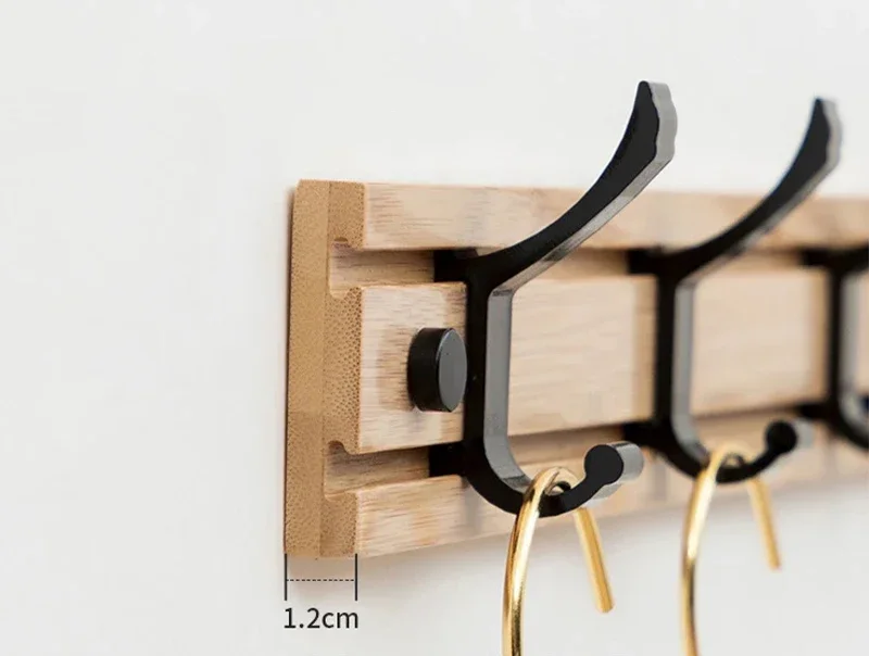 Appendiabiti da parete in legno rustico, con 8 ganci neri
