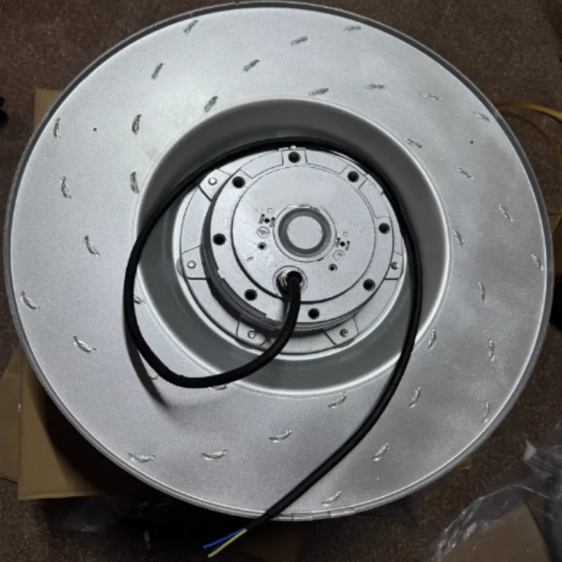 

R6D560-AH05-01 Industrial Axial Cooling Fan High Airflow Low Noise for Electrical Cabinet & HVAC System