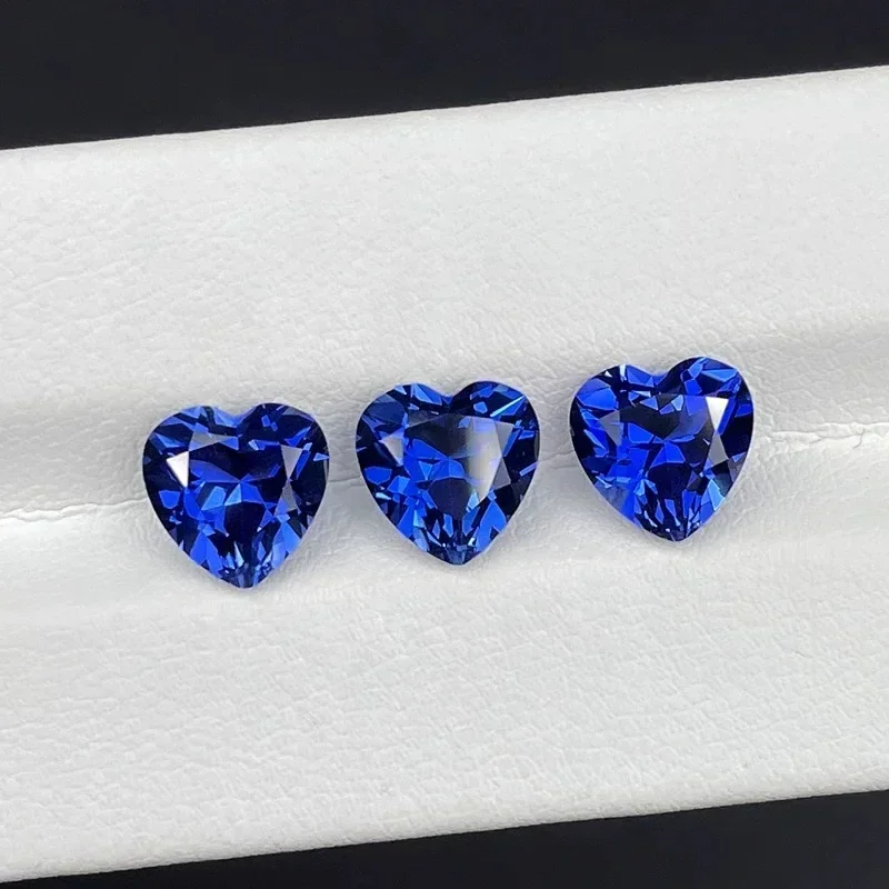 

Lab Grown Sapphire Heart Shape Royal Blue DIY Jewelry Production Main Materials Selectable AGL Certificate