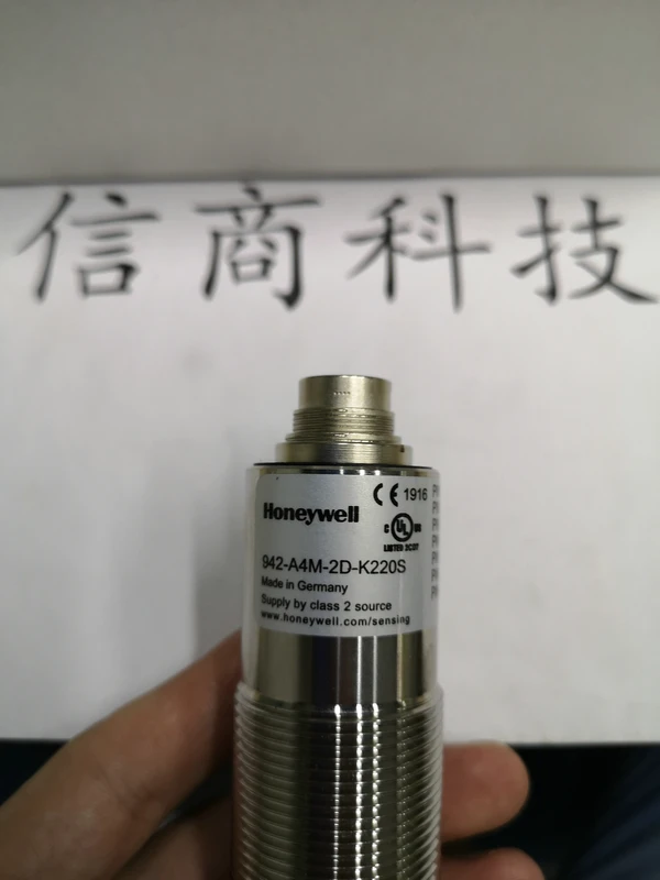 American Honeywell Sensor 942-A4M-2D-K220S