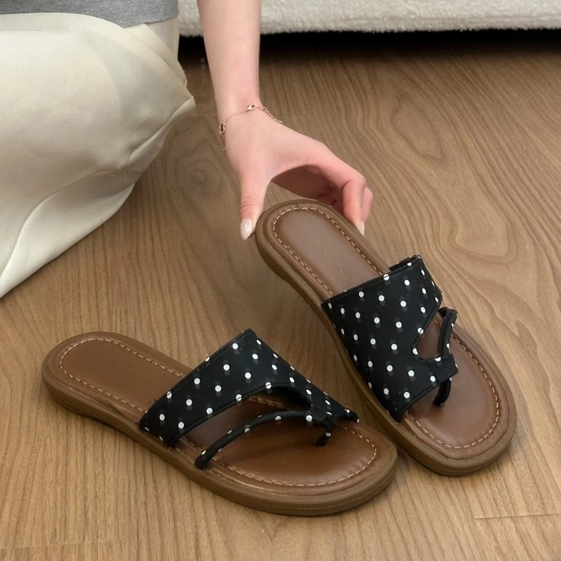 

2026 Women Slipper Spring and Summer New Beach Sandals Ladies Shoes