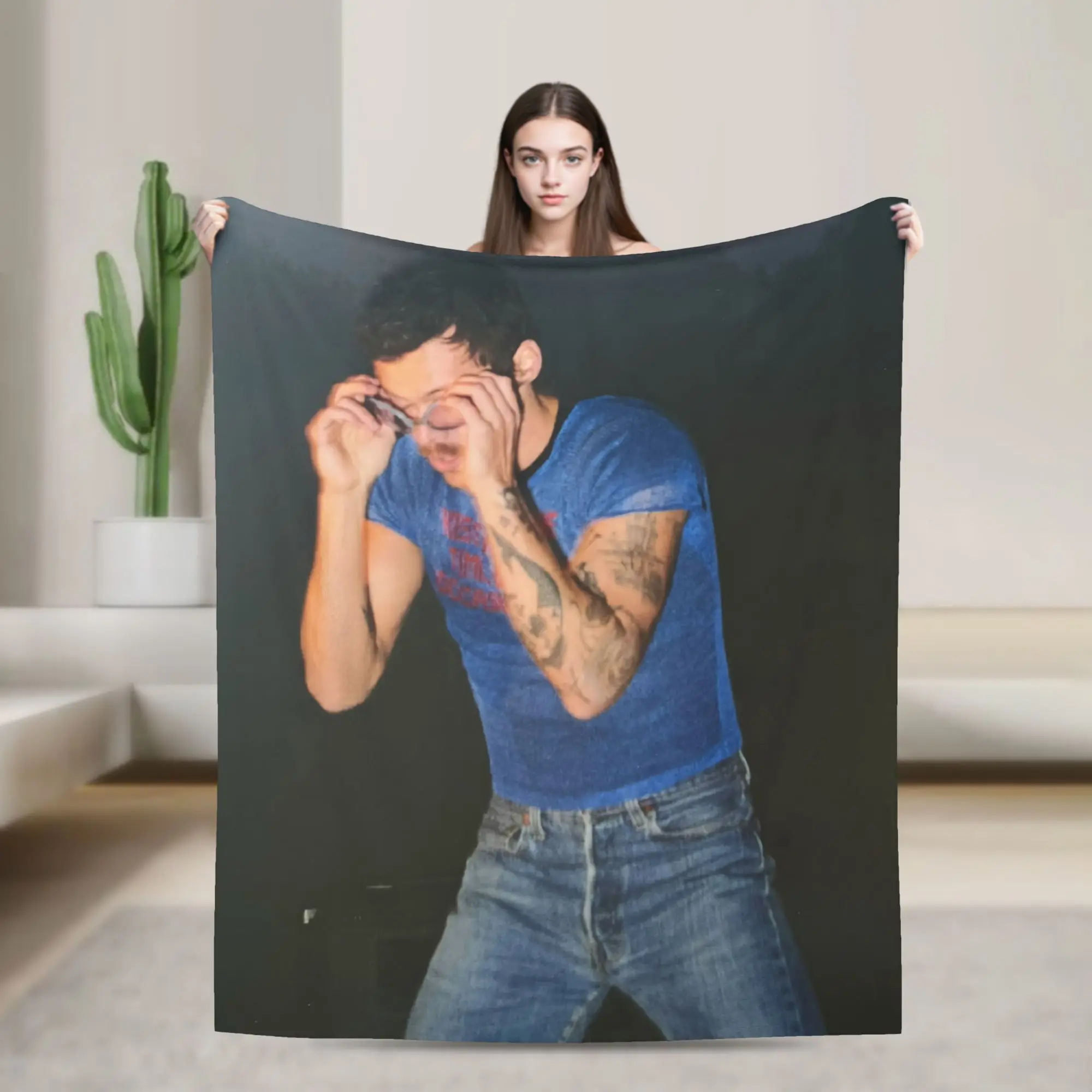 Warm BlanketChildren Airplane Travel H-HarryS Singer S-Styles Kiss All the Time Disco Throw Blanket  Bedspread For Couch Bed