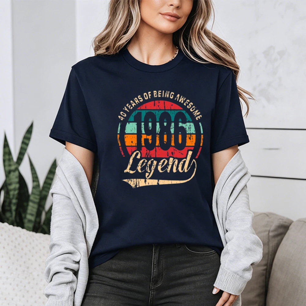 40 Years Of Being Awesome 1986 Legend Graphic T Shirt Retro Rainbow Striped Circle Distressed Print 40th Birthday Vintage tees