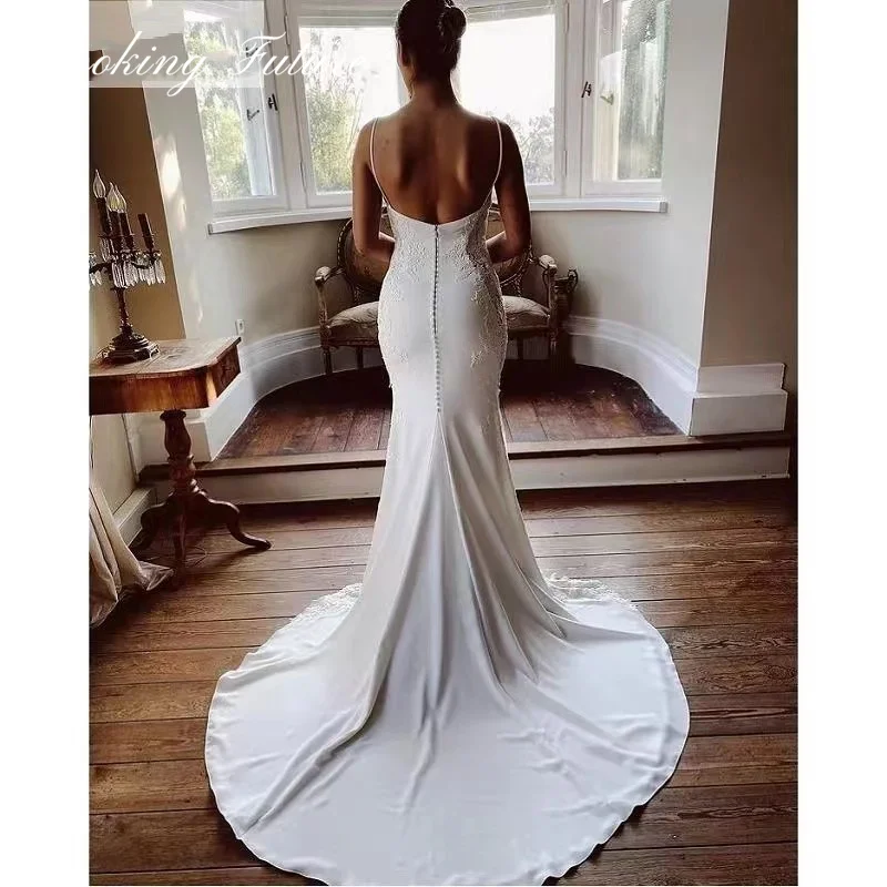 Morden abiti da sposa in raso di pizzo scollo a V senza maniche abito da sposa lungo 2024 bottone di lusso ricamo senza schienale Vestido De Noiva