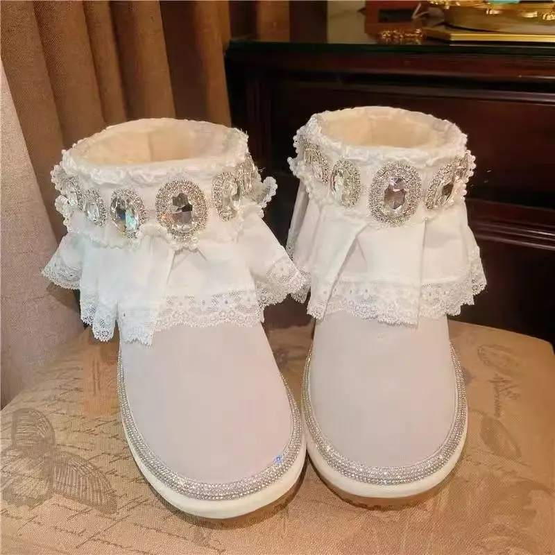 Handcrafted custom-made rhinestone lace beaded snow boots, large-sized fur integrated thickened women's cotton shoes 34-39