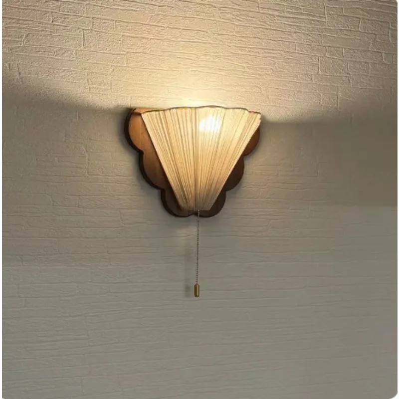 Chinese retro wall lamp, bedroom bedside door aisle staircase lamp, medieval sofa living room background wall butterfly