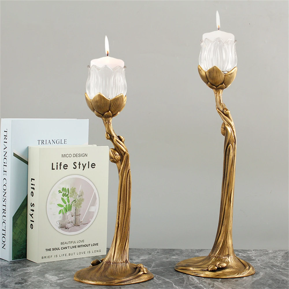 

Candlelight Dinner Candlesticks Holders Brass Room Ornaments Pillar Candle Stands Outdoor Wedding Church Fireplace Centerpiece