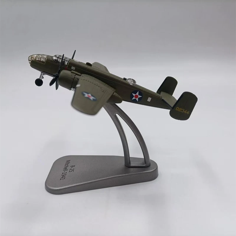 

1:144 Scale B-25 Michell 1941 Bomber Fighter Aircraft Airplane Simulation Alloy Model Display Decration Collection Souvenir