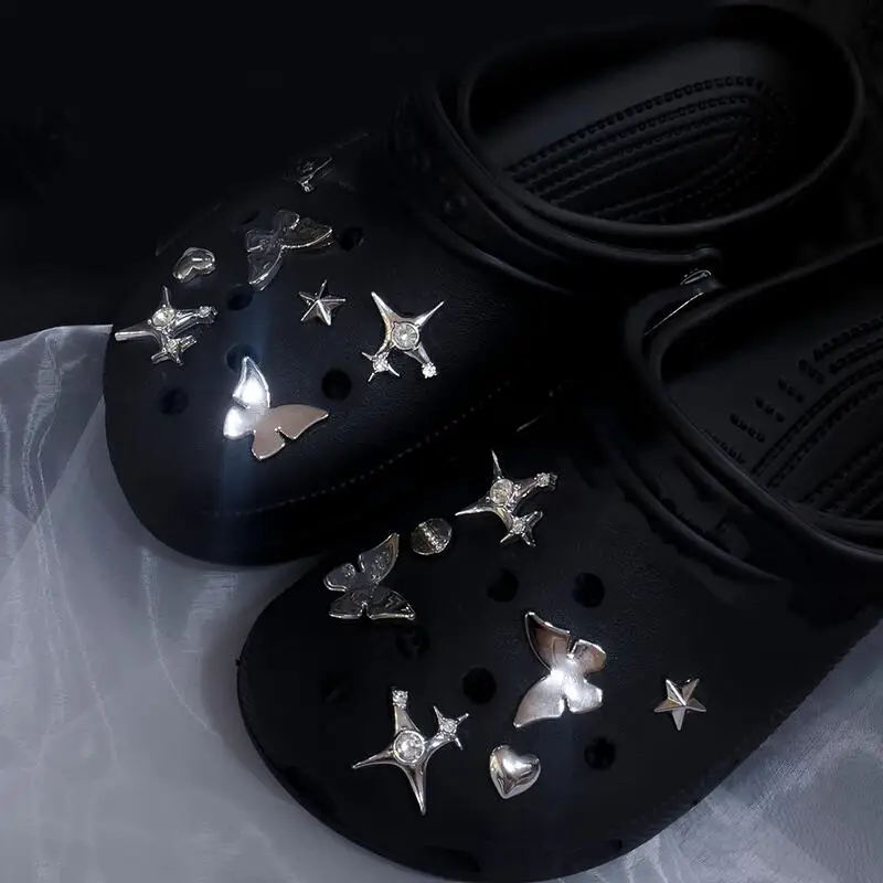 Y2K Metal Butterfly Clogs Accessories Women Summer 2026 Luxury Rhinestore Star Shoes Charms Set Woman's DIY Shoes Decorations