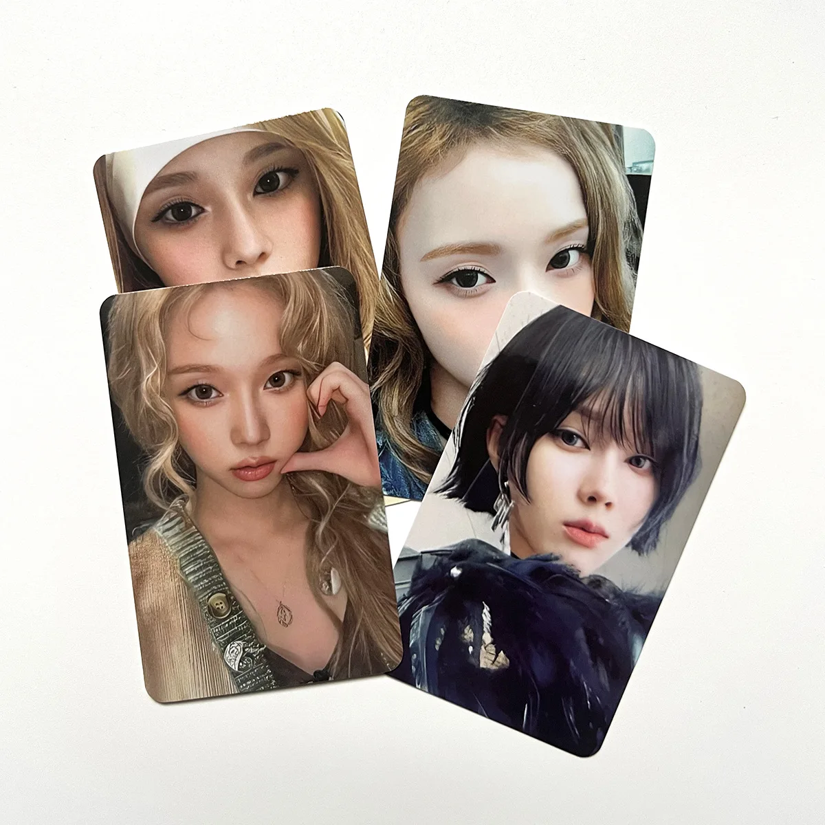 6/24Pcs/Set Kpop Winter Karina Whiplash Album Personal Photocards Giselle Ningning Two Sides Print Selfie Lomo Cards Fans Gifts