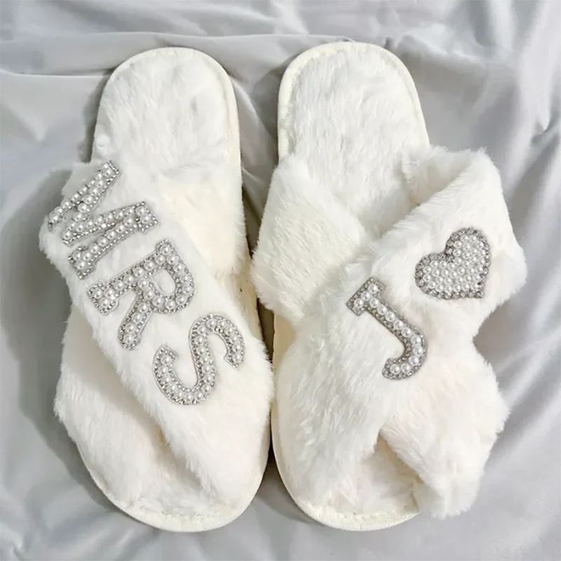 

Mrs+a-z Letters Pearl Letters Soft Open Slipper Bachelorette Bach Party Decorations Bridesmaid Wedding Supplies Honeymoon Gifts