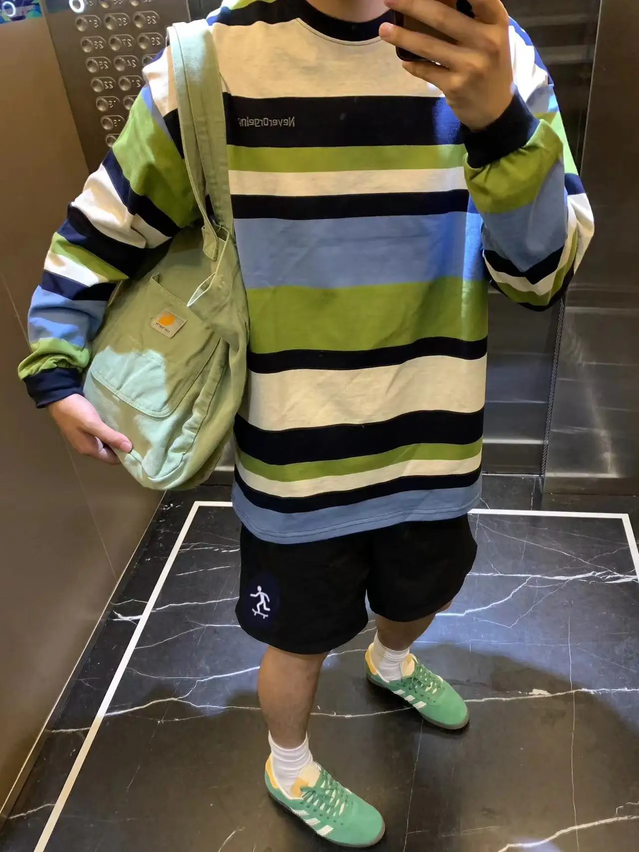 

Мужские летние повседневные шорты American Sle из нейлона с вышивкой, выше колена, быстросохнущие, свободного кроя, с разрезами (четыре-пять шлиц)